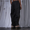黑灰撞色双脚口可调节结构重工明线廓形立体口袋宽松长裤 商品缩略图3