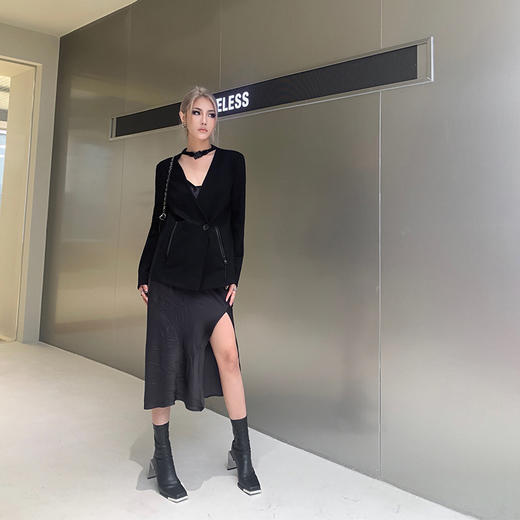 NEWA PROJECT2021秋季新款设计感V领长袖修身上衣百搭西装外套女 商品图2