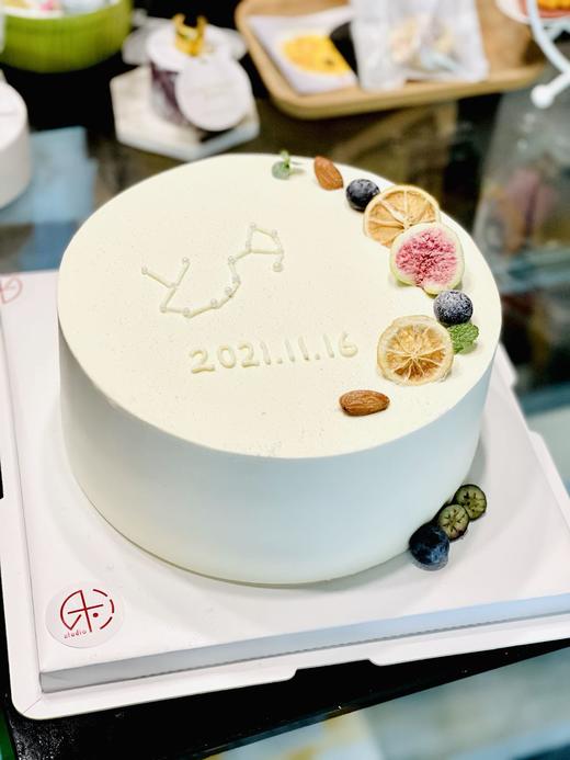 6-12寸 极简风星座蛋糕 商品图0
