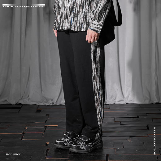 RELABEL 21SS定织未来感条纹毛料脚口抽绳拼接卫裤 商品图0