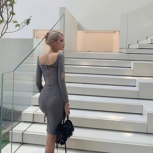 NEWA PROJECT    2021初秋高级感长袖显瘦包臀连衣裙女 商品图2