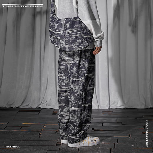 RELABEL 21SS 宽松结构糜烂破坏拉丝牛仔裤 商品图3