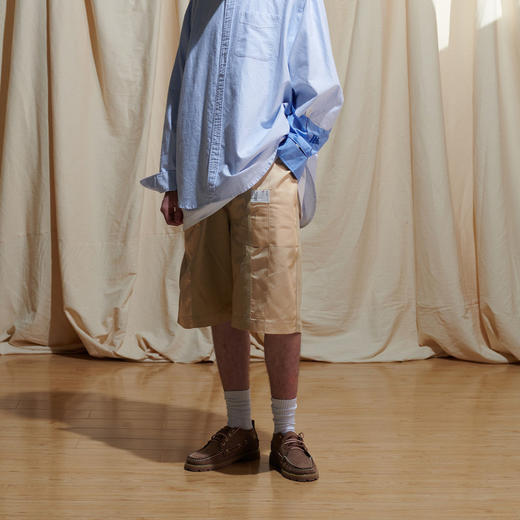 EAFINETAL.21SS新款绣标设计卡其色拼接宽松工装裤五分裤休闲短裤 商品图1