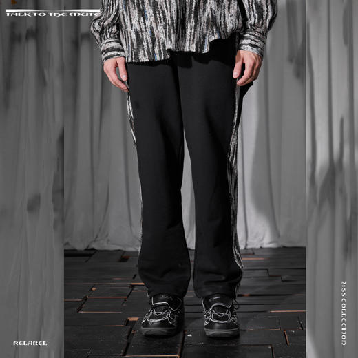 RELABEL 21SS定织未来感条纹毛料脚口抽绳拼接卫裤 商品图3