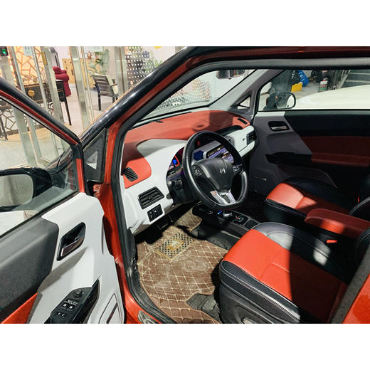 众泰 E200 飞鱼座 【长租-北京】 商品图8