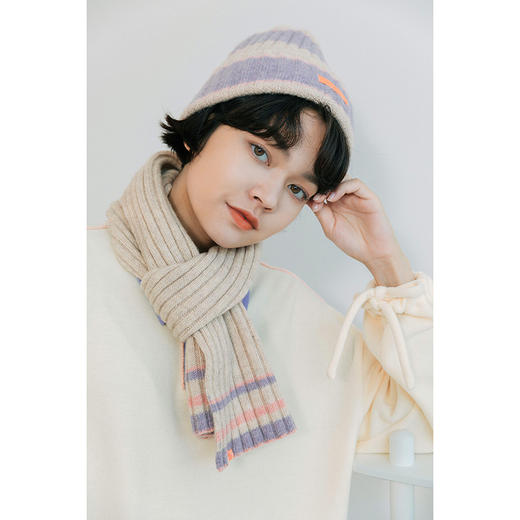 双成记翻边羊毛针织帽 商品图6