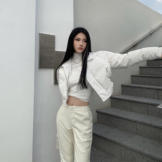 NEWA PROJECT 2021秋冬新款韩版加绒白鸭绒短款上衣羽绒服外套女 商品图0