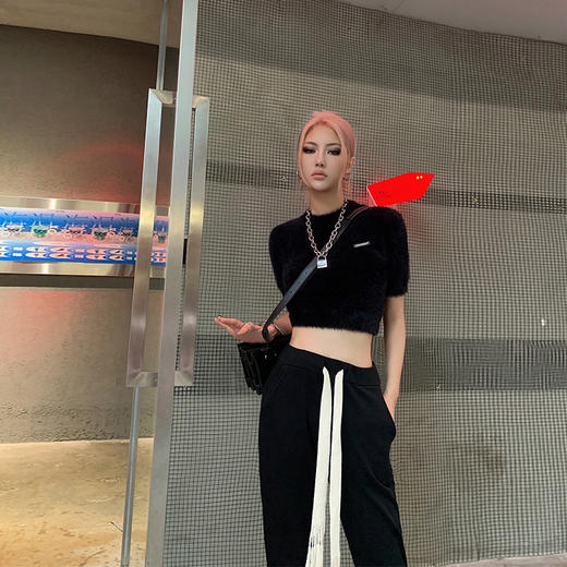 NEWA PROJECT 2021秋冬百搭针织衫显瘦短袖仿貂毛上衣百搭毛衣 商品图3