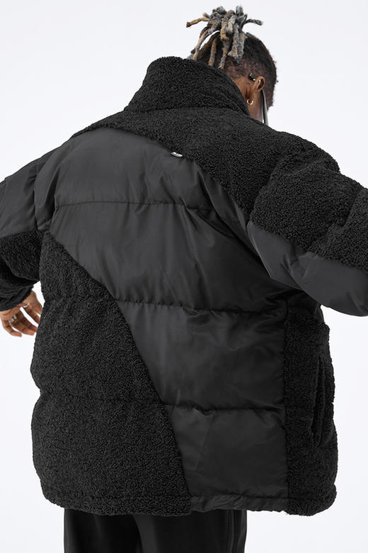 RELABEL 20AW厚实羊羔绒弧线拼接多层次结构羽绒服 商品图5