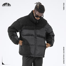 RELABEL 20AW厚实羊羔绒弧线拼接多层次结构羽绒服