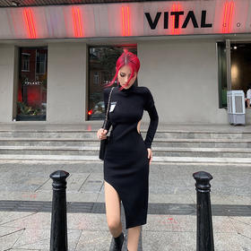 NEWA PROJECT 原创设计辣妹不规则下摆高领长袖露腰中长款连衣裙