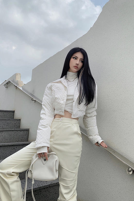 NEWA PROJECT 2021秋冬新款韩版加绒白鸭绒短款上衣羽绒服外套女 商品图5