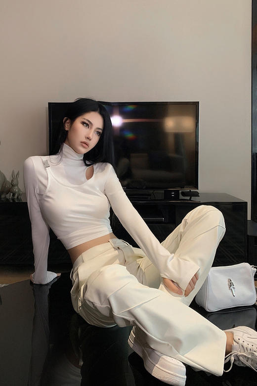 NEWA PROJECT 秋冬原创设计假两件打底加绒加厚内搭高领T恤上衣女 商品图5