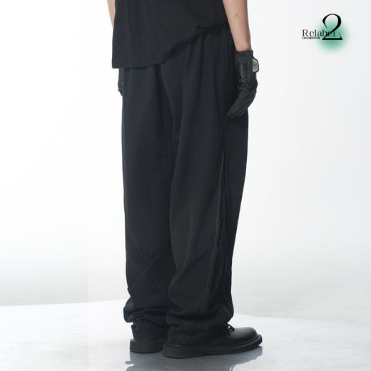RELABEL 21AW 深灰撞色走线切割打褶黑色宽松休闲裤 商品图2