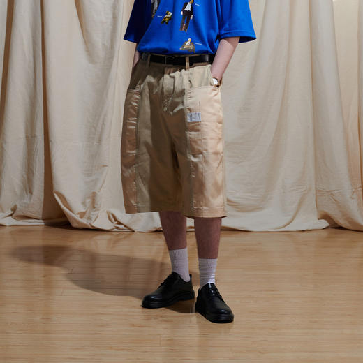 EAFINETAL.21SS新款绣标设计卡其色拼接宽松工装裤五分裤休闲短裤 商品图3