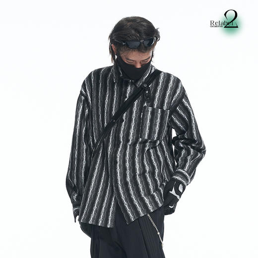 RELABEL 21AW定织黑白撞色走线宽松廓形衬衣 商品图1