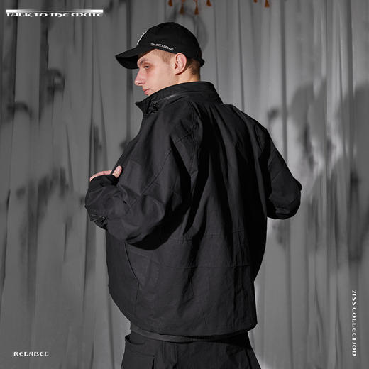 RELABEL 21SS多拉链立体结构剪裁大口袋夹克外套 商品图3