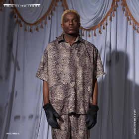 RELABEL 21SS 原创豹纹满印背后异形主题logo印花宽松短袖衬衣