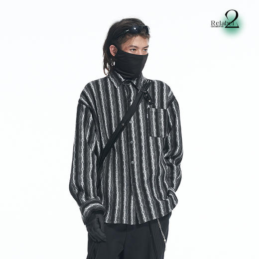 RELABEL 21AW定织黑白撞色走线宽松廓形衬衣 商品图3