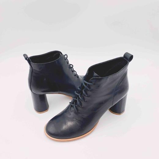 LFGJ  20004 秋冬设计师新款圆头系带英伦风时尚百搭减龄小短靴 商品图4