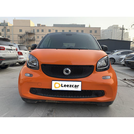 奔驰 smart 1.0L 52千瓦 硬顶灵动版 【长租-北京】 商品图5