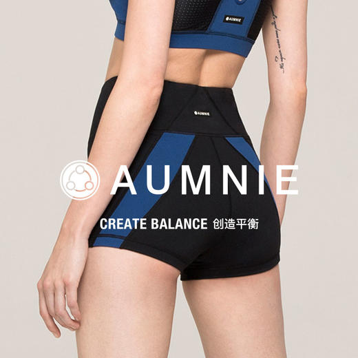 惯性短裤 INERTIA SHORTS 商品图0