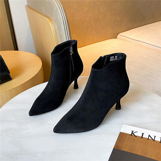 ZHR气质尖头女靴简约温柔风短靴显高瘦瘦靴 商品图5