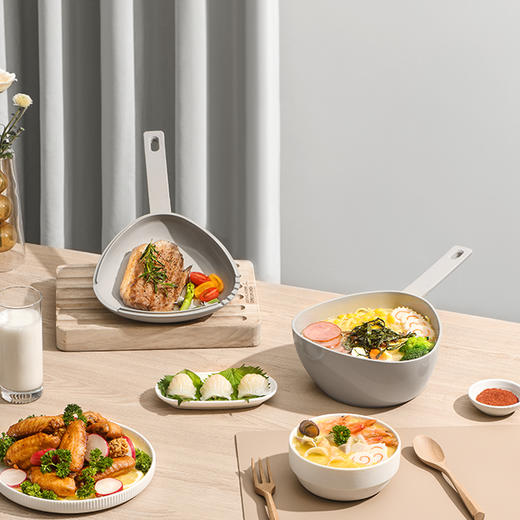 悦味 抗菌不粘陶瓷三角锅 煎煮一体蒸煮汤锅[福利品] 商品图7