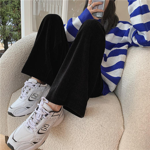 雪尼尔女春秋季2022新款宽松春秋高腰垂坠感显瘦直筒长裤 阔腿裤子女潮流百搭秋冬季宽松小个子高腰垂感显瘦加厚仙女暖暖裤 商品图3