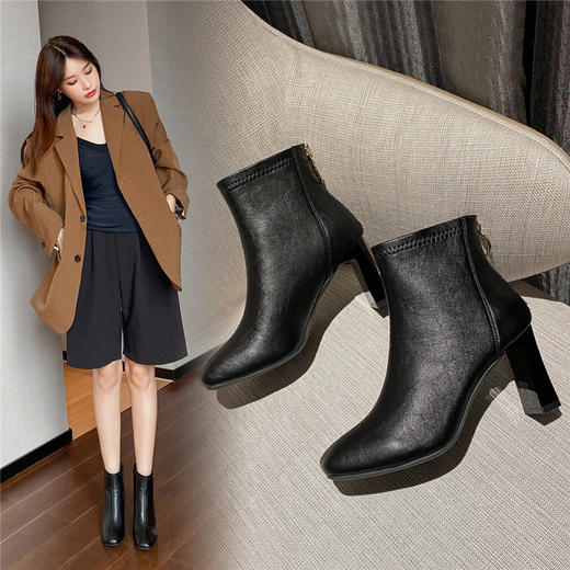 ZHR2021年冬季新款方头加绒加厚时尚高跟短靴韩版休闲复古瘦瘦靴 商品图0