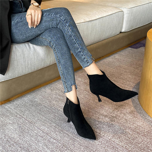 ZHR气质尖头女靴简约温柔风短靴显高瘦瘦靴 商品图4
