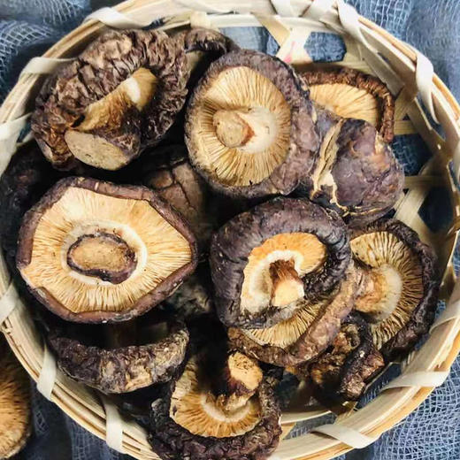 【贵州帮扶】贵州三都县拉揽村 丰收年菌菇礼盒 260g(内含4瓶） 商品图3