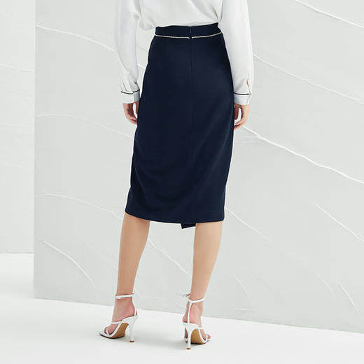 EITIE爱特爱春款新品钩花刺绣开衩高腰包臀半裙半身裙女A2206907 商品图3