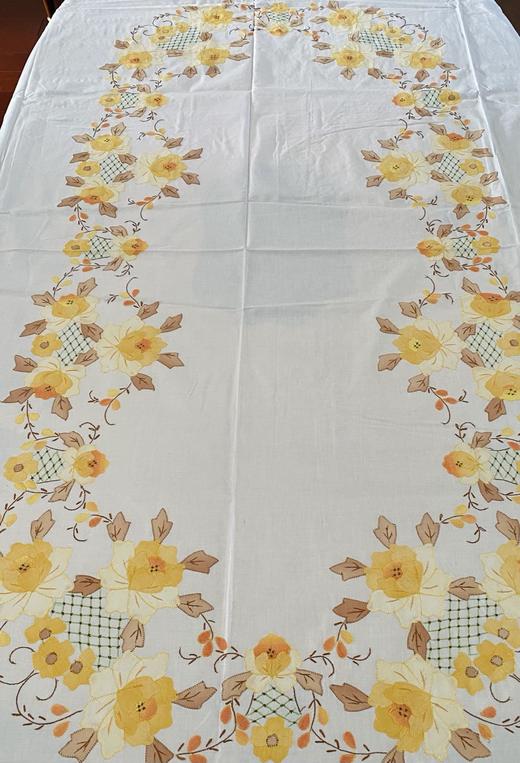 纯棉彩色手绣桌布  出口日韩的老外贸库存（共3款，规格170*260cm） 商品图6