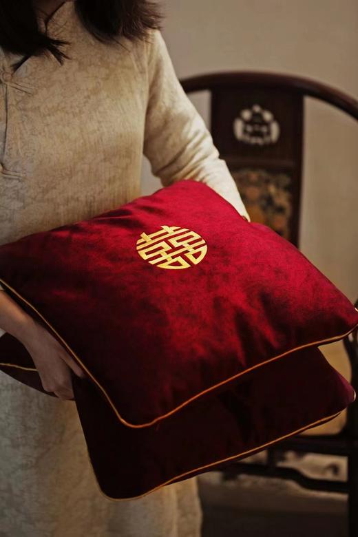 小叶紫檀木屑【欢喜】抱枕 商品图4