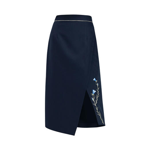 EITIE爱特爱春款新品钩花刺绣开衩高腰包臀半裙半身裙女A2206907 商品图4