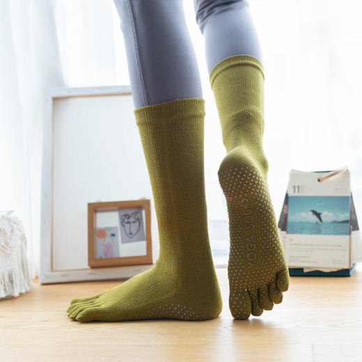 《15送1》哈瓦塔秋冬单面圆点五指防滑止滑全棉中筒瑜伽袜 商品图1