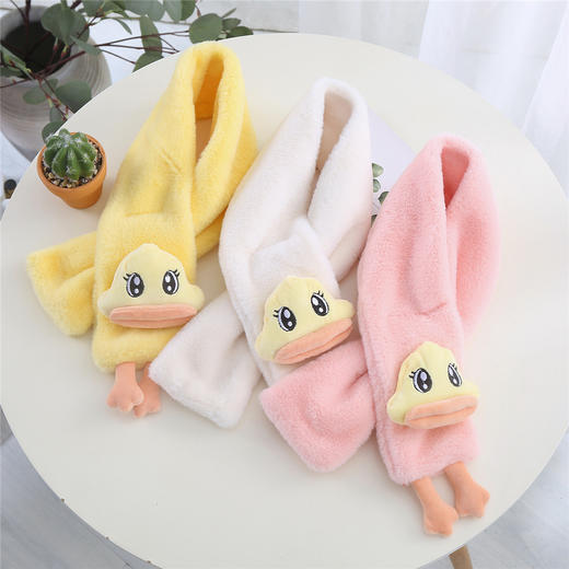 秋冬毛绒儿童围巾保暖卡通小鸭宝宝脖套韩版男女童小孩仿兔绒围脖 商品图2