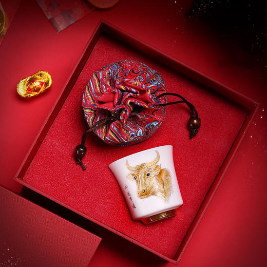 【积分兑换福利】羊脂玉瓷生肖杯（可选生肖） 商品图0