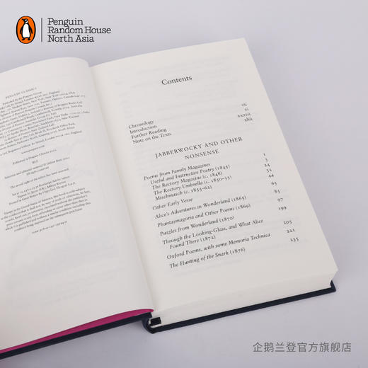 嘉德文库|【企鹅兰登】伽卜沃奇与其他胡言乱语 Jabberwocky and Other Nonsense 布纹经典 诗集 刘易斯•卡罗尔 英文原版 商品图3
