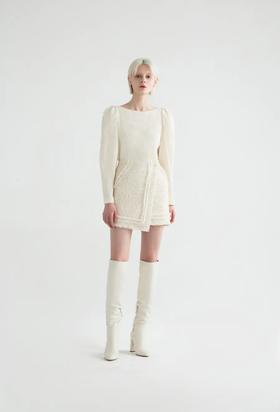 压毛边按扣小半裙