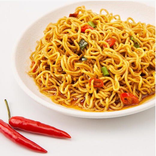 今麦郎1桶半香辣肉酱炒面【146g】 商品图1