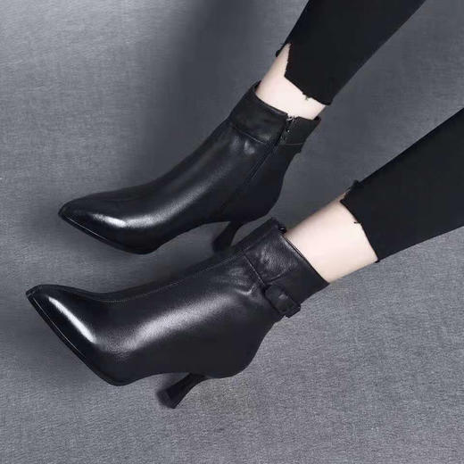 QW886秋冬季新款加棉性感尖头软皮侧拉链女靴 商品图1