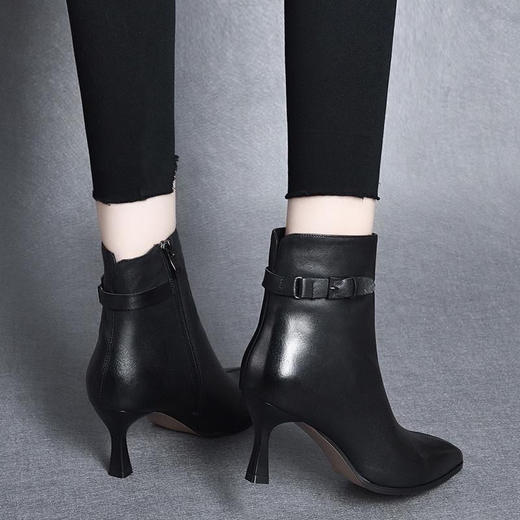 QW886秋冬季新款加棉性感尖头软皮侧拉链女靴 商品图4