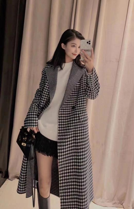 3楼阿玛施AMASS服饰格纹大衣 商品图0