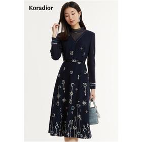 2楼Koradior服饰重工刺绣连衣裙