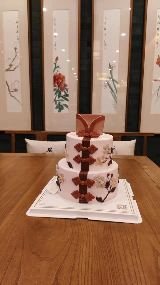 高定款—旗袍翻糖定制款式蛋糕（可做单层，提前2天定制）价格私信客服 商品图0