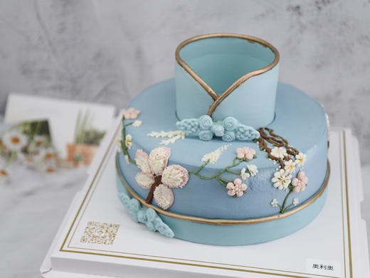 8寸高定款—浅蓝旗袍翻糖定制蛋糕（提前2天预订） 商品图1
