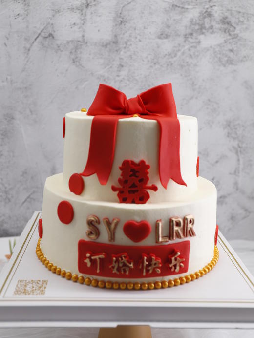 订婚结婚纪念日翻糖小蝴蝶结定制蛋糕 商品图0