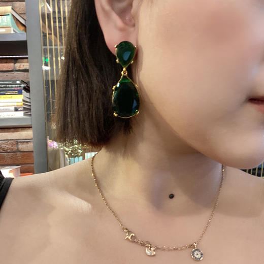 北京仓｜KJL-安吉丽娜 朱莉 同款-祖母绿色 水滴  耳环［美国设计师］ 商品图7